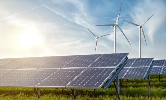 La capacité mondiale de fabrication photovoltaïque va doubler en 2024